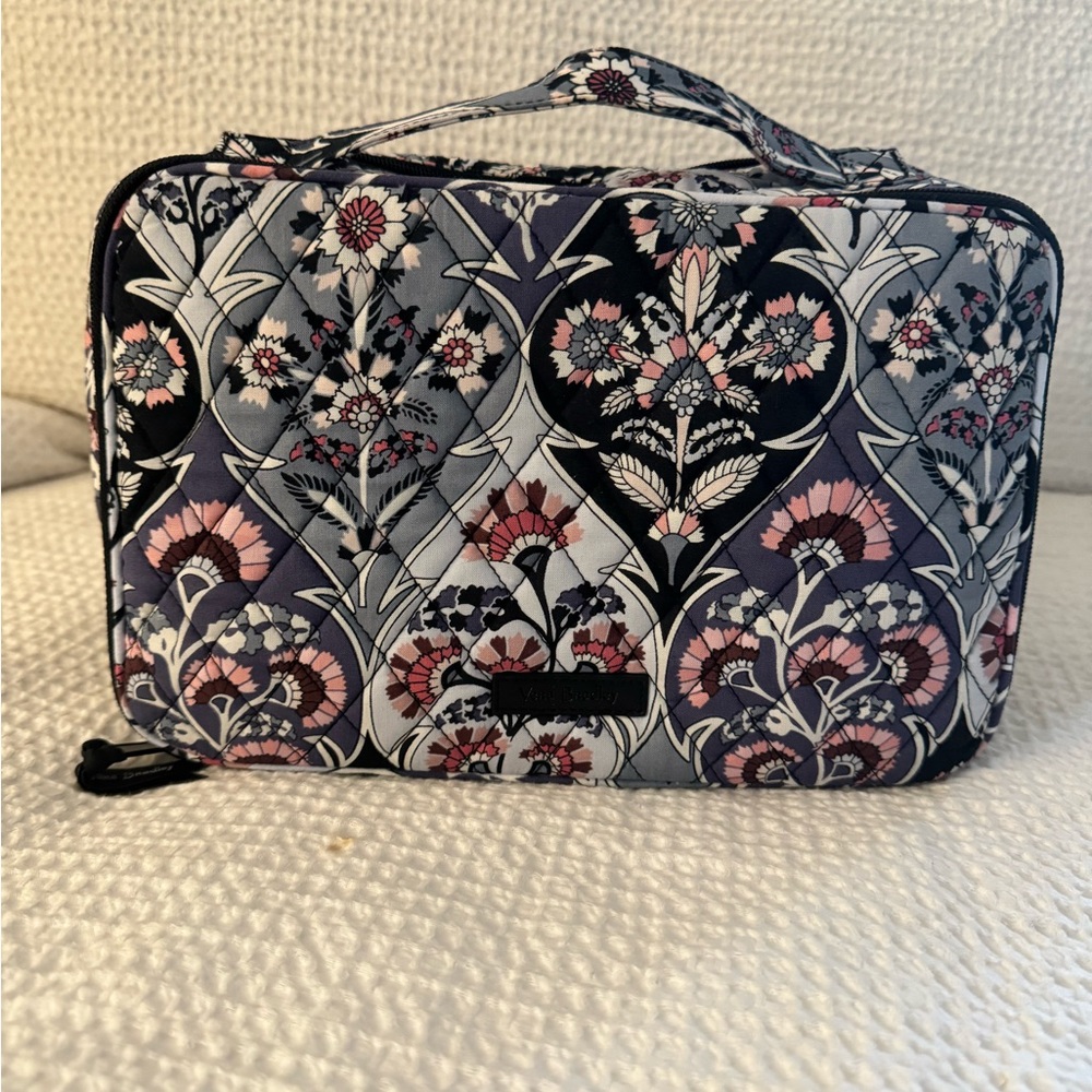 Vera Bradley Toiletries/Travel Bags Gem